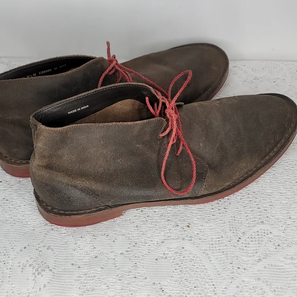 Cole Haan Paul Brown brown distressed suede Chukka lace up ankle boots sz 9.5